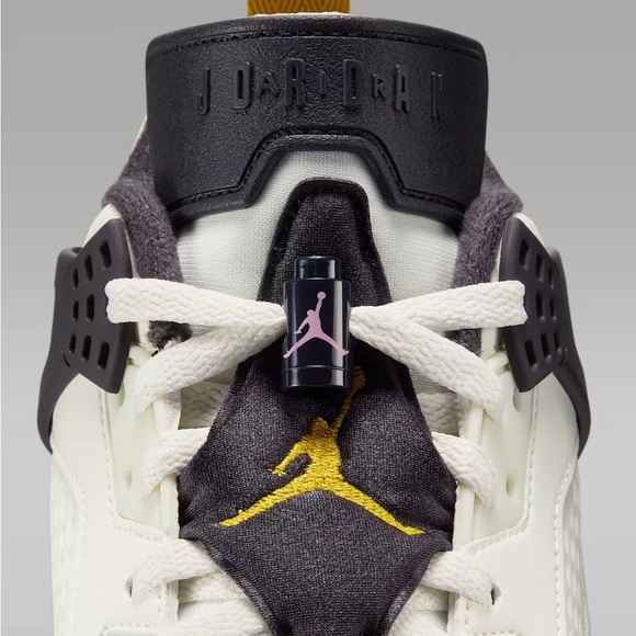 Jordan
Spizike gs
‘Rare air’
Brand new - Picture 8 of 10